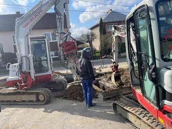 Zemné výkopové práce a zeriavnnicke práce Autožeriav - 12