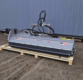 DCSK profi tech - Jansen AGF-240 - 240cm priekopový mulčovač - 12