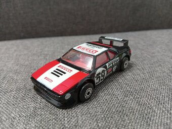 Predám 10x Matchbox - 12