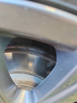 Predám Toyota Corolla 1.6vvti 2015 - 12