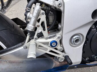 Suzuki Gsx-r k1 600 - 12