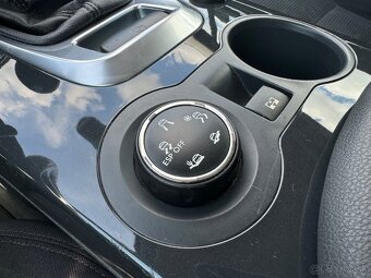 Peugeot 3008 - 12