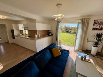 Krásny 3-izb. domček, Sľažany, 10,7á záhrada - 12