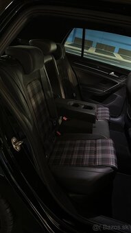 Golf GTI - 12