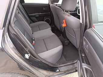Mazda 3 1,4i klima Nové v ČR 2008 - 12