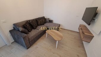 2 izbový apartmán pri mori v Albánsku s terasou, 50m2 - 12
