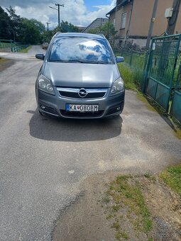 Predam opel zafira - 12