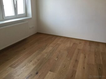 NA PRENÁJOM 3 IZBOVÝ TRENČÍN, SIHOŤ - 12
