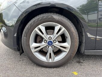 Ford Focus 1.6TDCI 2013 Ghia - 12
