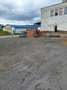 Prenajom skladových priestorov o celkovej rozlohe 960 m2 - 12