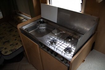 Bürstner obytný príves - 12