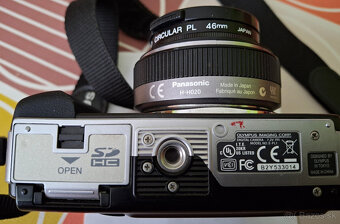 Olympus PEN E PL1 - 12