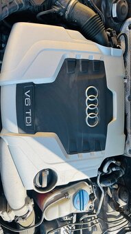 Audi A4B8 3 TDi Quatro 176kw rok2011 - 12