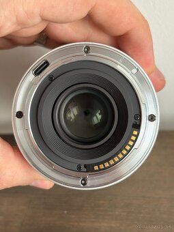 Nikon Zfc + DX 16-50/3.5-6.3 a Viltrox 23/1.4 - 12