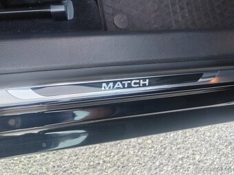 VW Golf Variant 2.0 TDI dsg Match Edition - 12