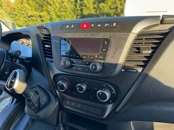 Iveco Daily 2.3  klima automat - 12