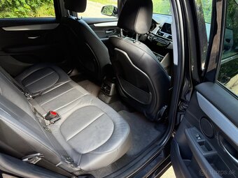 BMW Rad 2 Gran Tourer 2 218i A/T - 12