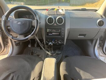 Ford fusion - 12