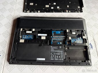 HP Zbook 17 G5 17,3" desktop replacement pre prácu&zábavu. - 12