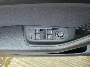 Volkswagen Passat Variant 1.4 TSI GTE Plug-In Hybrid 160 kW - 12