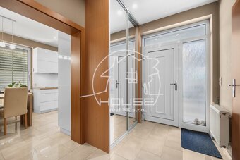 PREDAJ:rodinný dom,bazén,sauna,,BAIV Záhorská Bystrica - 12