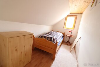 Ponúkam na predaj rodinný dom - Bátovce - 12