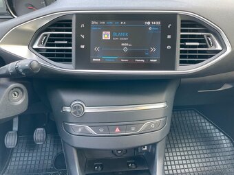 Peugeot 308 Com. II 1.5HDi ČR 1.maj. - 12