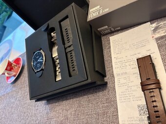 Garmin FENIX 8 SAPPHIRE TITANIUM BAND - 12