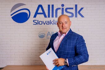 Prenájom - odstúpenie fasádneho štúdia v Seredi. - 12