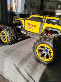 Traxxas Summit 1/8 XL MAXX verzia - 12
