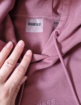 NOVE Guess ruzova a burgundy zlata  mikina - 12