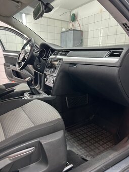 Škoda Superb 2.0 TDI 103kw - 12