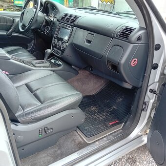 Mercedes ML 163 400cdi, r.v.2003 - 12