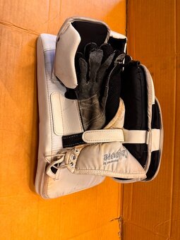 SET LAPAČKA A VYRÁŽEČKA  CCM AXIS 2 /REEBOK - 12