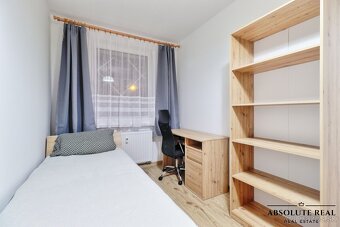 2i byt, Bratislava – Karlova Ves, Ľ. Fullu, predzáhradka - 12