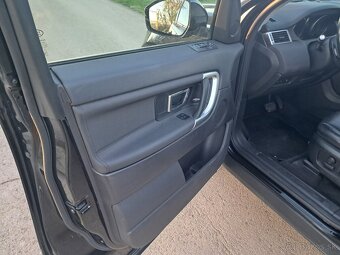 Land Rover Discovery Sport - 12