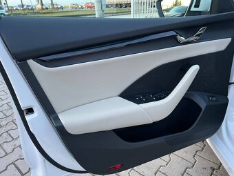 Škoda Octavia Combi 2.0 TDI SCR Style DSG - 12
