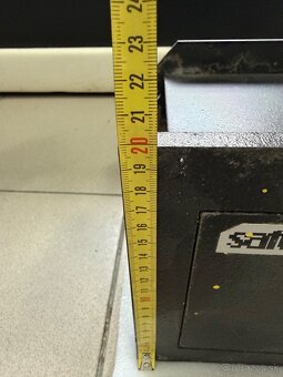 trezor - sejf na klúč SAFETRONICS - 12