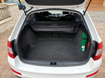 Škoda Octavia Combi - 12