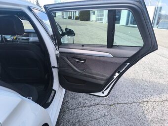 BMW 530d xDrive M-SPORT A/T, 63tis.km, 2015, Odpočet DPH - 12