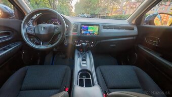 Honda HR-V 1.5 i-VTEC Elegance CVT -  AJ NA SPLÁTKY - 12