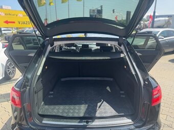 AUDI A6 AVANT - 12