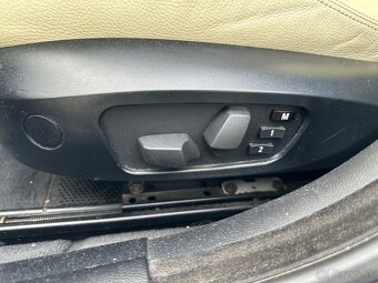 Rozpredam bmw 330i e91 - 12