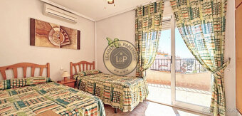 Dom 3+1 s bazénom Orihuela Costa-Playa Flamenca, Španielsko - 12