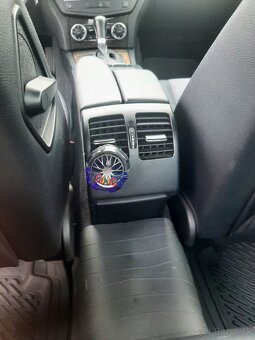 Mercedes Benz 200CDI - 12