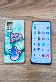 Xiaomi Redmi Note 11 Pro; 6,67“ AMOLED; 128GB; Android 13 - 12