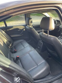 Bmw E90 330xd - 12