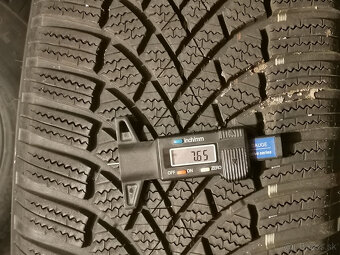 Audi Q4 e-tron - originál 19" alu s pneu - DOT 24 7+ mm - 12