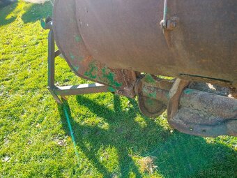 Půdní rýhovací fréza za traktor - 12