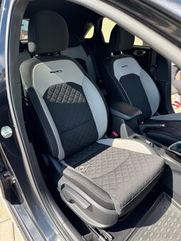 Kia Ceed GT line 1,5tgdi - 12